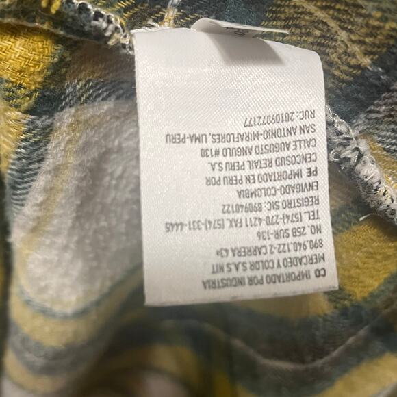 American Eagle Women’s Plaid Flannel Button Down Size Medium Boyfriend Fit Gold - Picture 13 of 13